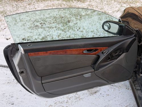 Mercedes SL500 (R230)