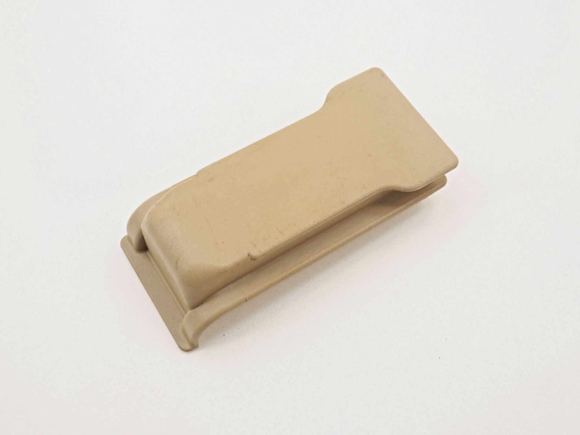 1296940195 Rear Fuse Box Plastic Cover Black 3048