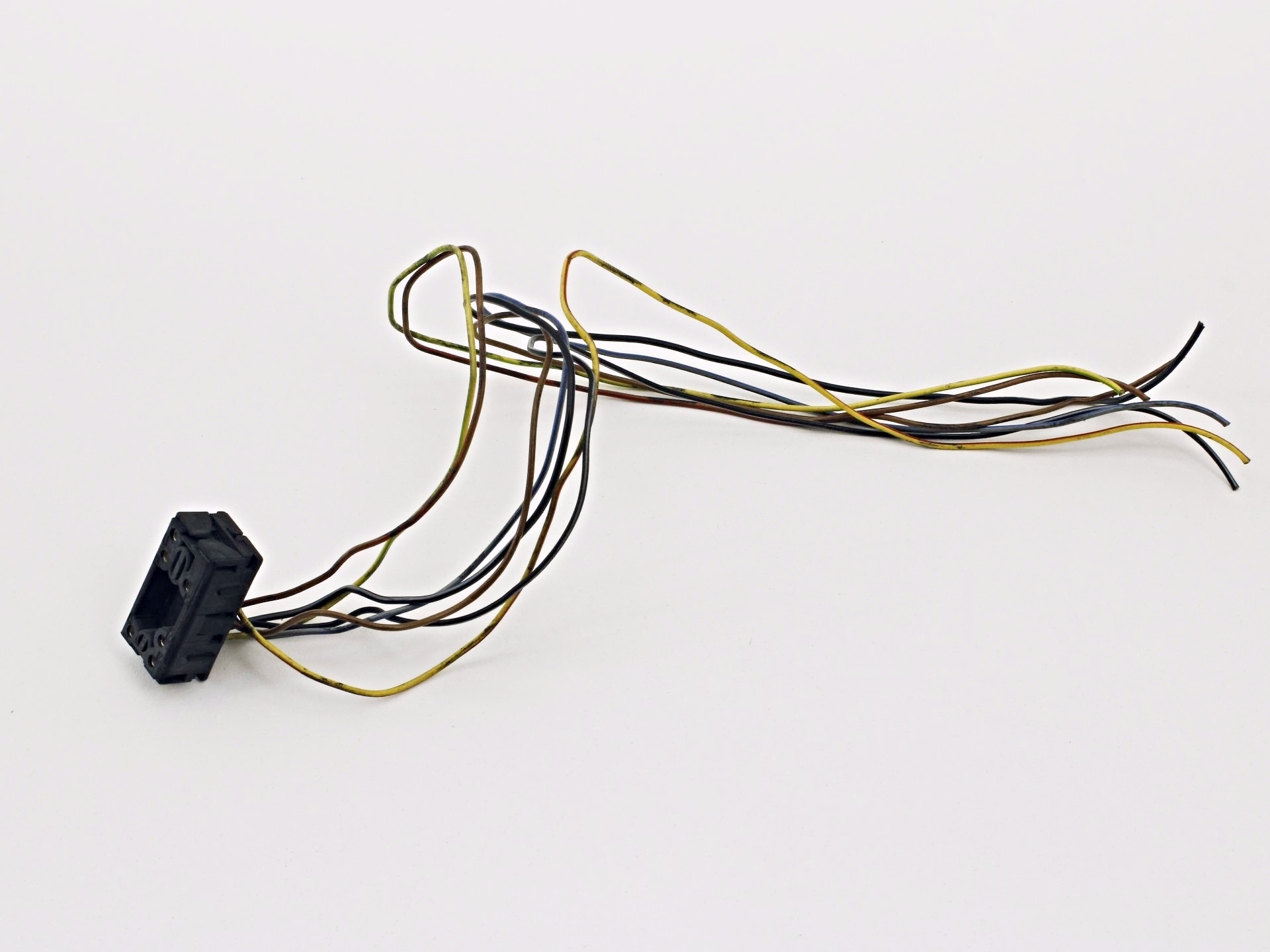 1298201610C Convertible Top Switch Wiring Connector 1350 1298201610c convertible top switch wiring connector 1350