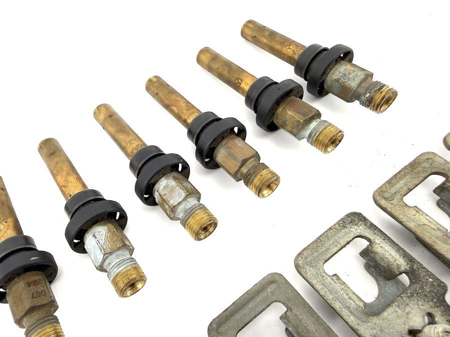 0000785823 1030780541 | Mercedes 300SL-24 | R129 Fuel injectors set
