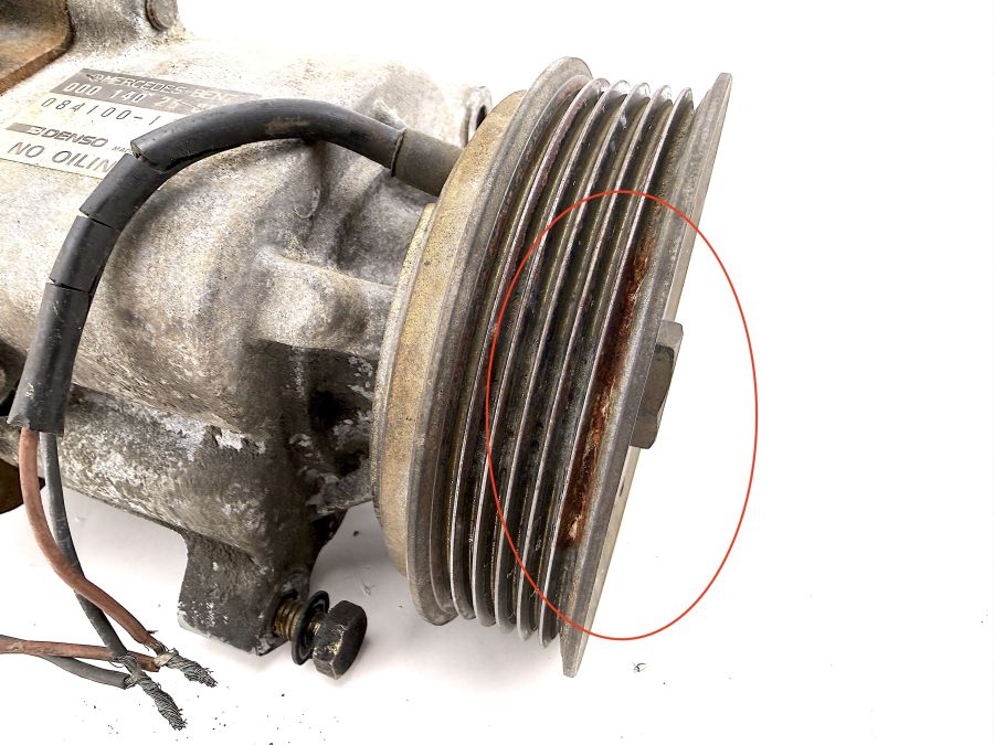 0001402685 | Mercedes 300SL-24 | R129 Additional pump secondary air pump