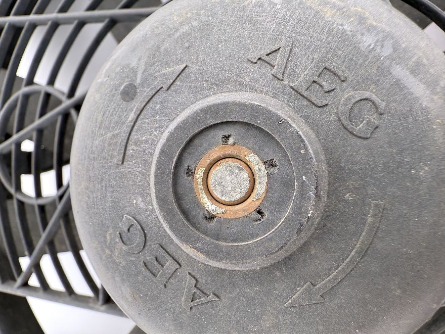 0005007693 1295050555 881055105 | Mercedes SL500 | R129 Engine Radiator Cooling Fan Module 0005007693 1295050555 881055105 | Mercedes SL500 | R129 Engine Radiator Cooling Fan Module