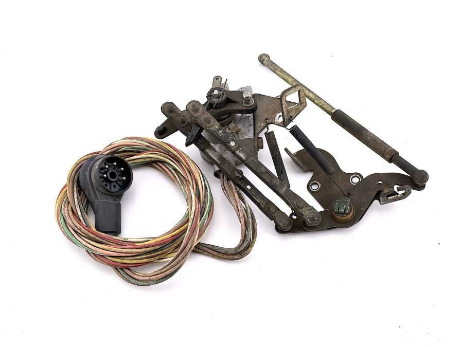 0005401217 0010704575 0010705575 | Mercedes 300SL-24 | R129 ASR control unit E-gas pedal sensor