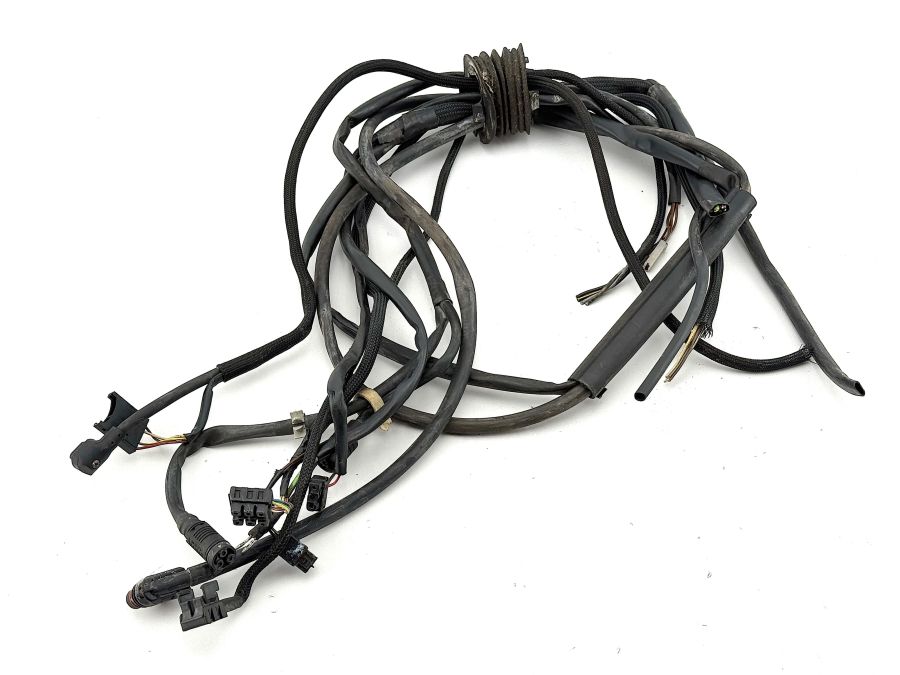 0005456083 0125458828 0005452930 | Mercedes 300SL-24 | R129 Left door wiring connectors