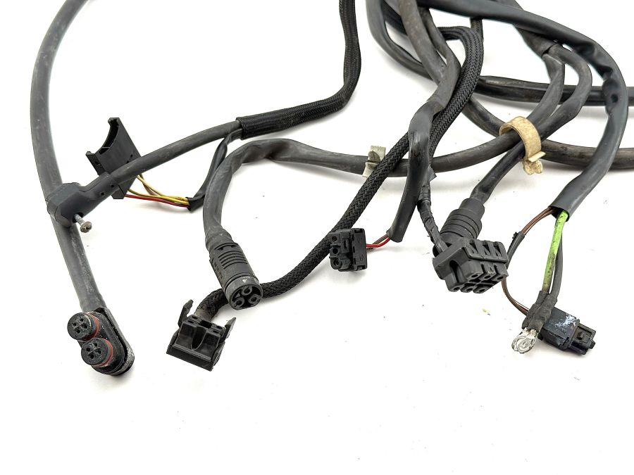 0005456083 0125458828 0005452930 | Mercedes 300SL-24 | R129 Left door wiring connectors