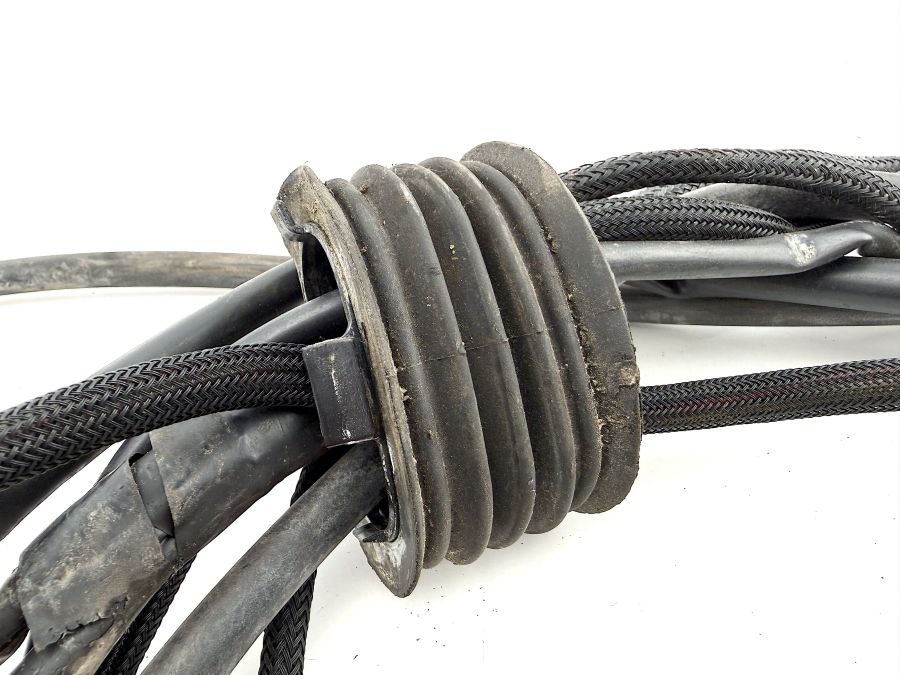 0005456083 0125458828 0005452930 | Mercedes 300SL-24 | R129 Left door wiring connectors