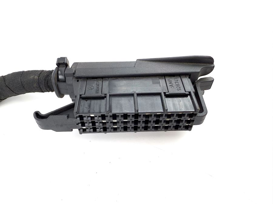 0005456283 | Mercedes SL500 | R129 Alarm module wiring connector