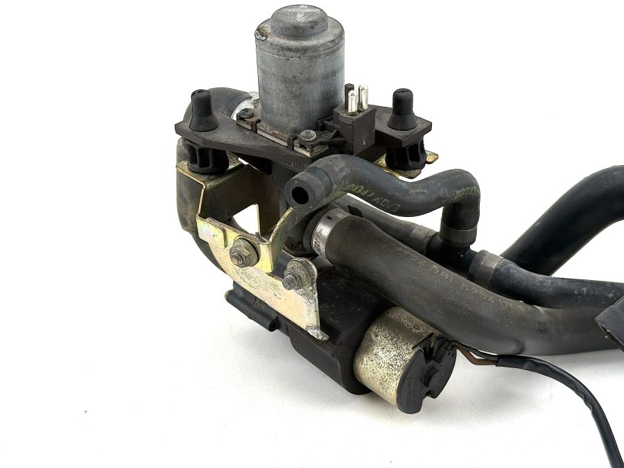 0008307284 1298322994 0018351064 | Mercedes SL500 | R129 Heater control valves