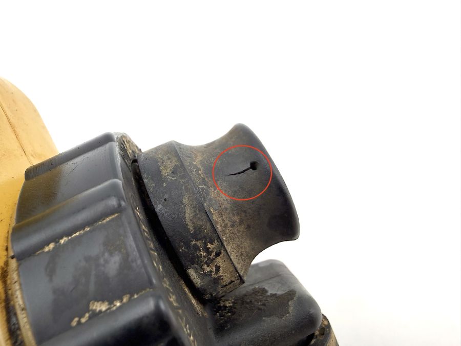 0009899103 | Mercedes 300SL-24 | R129 ADS Hydraulic suspension oil reservoir tank