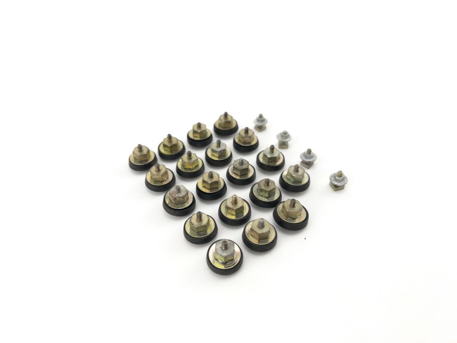 0009909451 1299900233 1297500081 | Mercedes SL500 | R129 Screws for moulding or folding top case