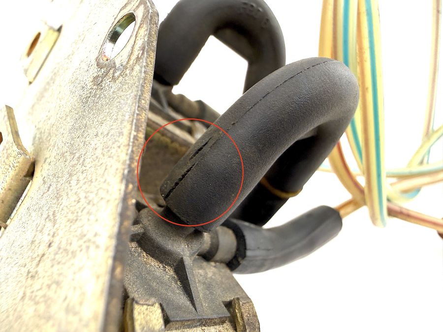 0015407097 | Mercedes 300SL-24 | R129 Vacuum valve solenoid