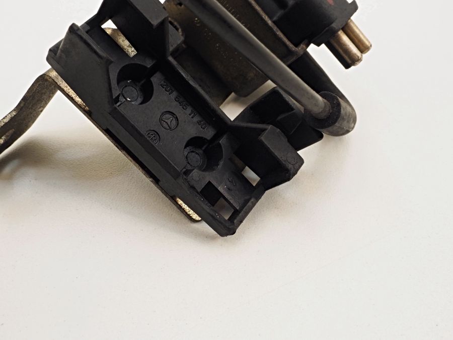 0015408697 | Mercedes S350 | W140 Pressure converter diverter valve 0015408697 | Mercedes S350 | W140 Pressure converter diverter valve