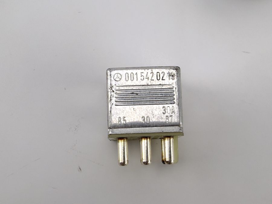 0015420219 0065458028 | Mercedes SL500 | R129 Multi purpose relay