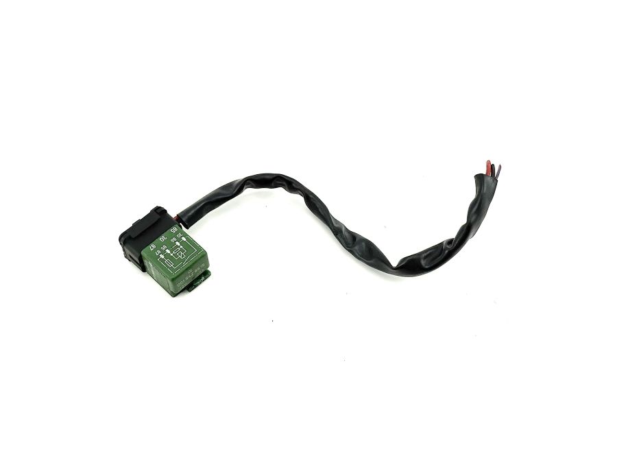 0015429619 0065458028 | Mercedes SL500 | R129 Fuel pump relay