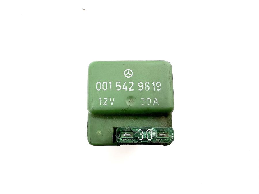 0015429619 0065458028 | Mercedes SL500 | R129 Fuel pump relay