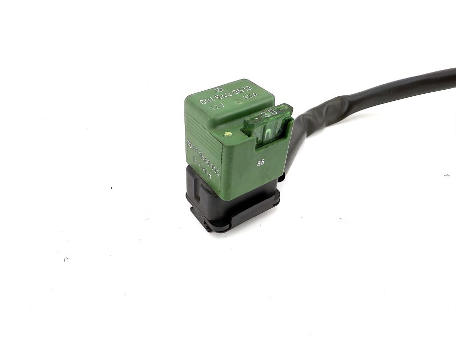 0015429619 | Mercedes SL500 | R129 Fuel pump relay