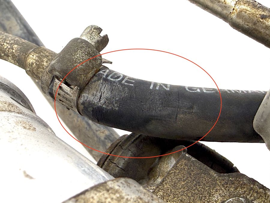 0020918801 1244702081 1244781940 | Mercedes 300SL-24 | R129 Electric fuel pump with bracket