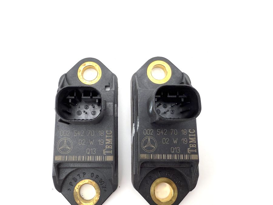 0025427018 | Mercedes SL500 | R230 Suspension active body control sensor