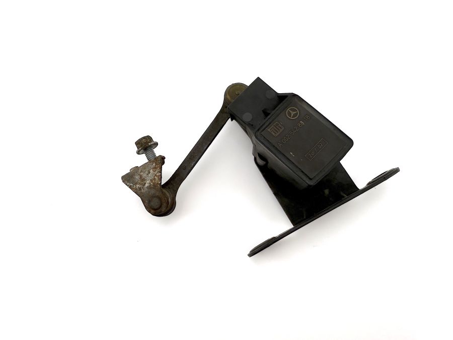 0025428818 2303200089 | Mercedes SL500 | R230 Front suspension left height level sensor