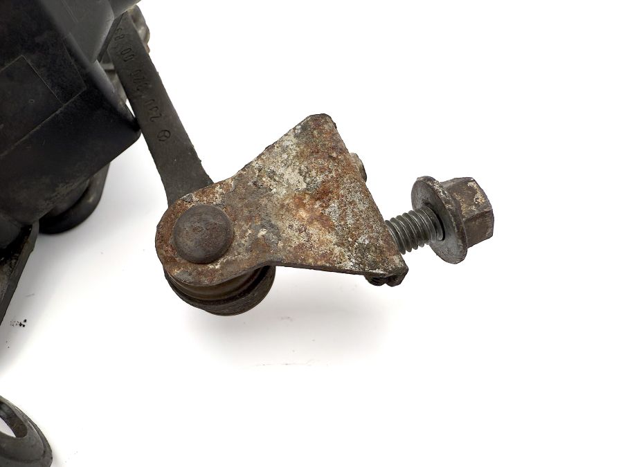 0025428818 2303200089 | Mercedes SL500 | R230 Front suspension right height level sensor