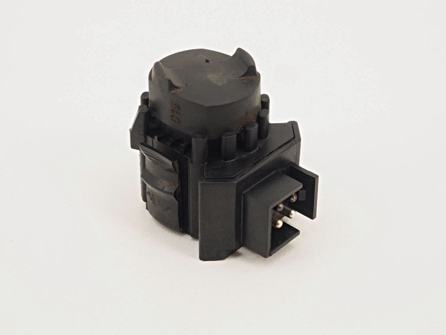 0025452214 | Mercedes S350 | W140 Kick down switch 0025452214 | Mercedes S350 | W140 Kick down switch