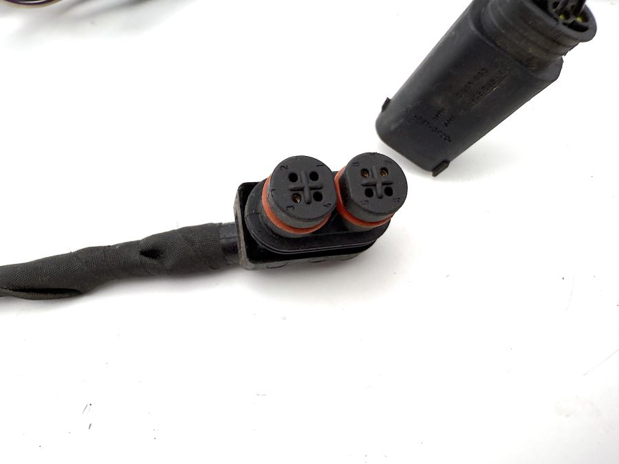 0025458226 0005456083 0225454228 | Mercedes SL500 | R129 Right door wiring connectors