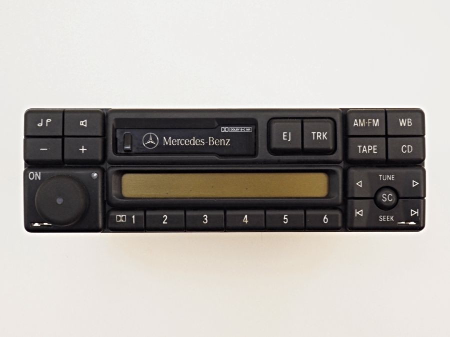 0038206086 | Mercedes SL500 | R129 FM AM Audio radio player