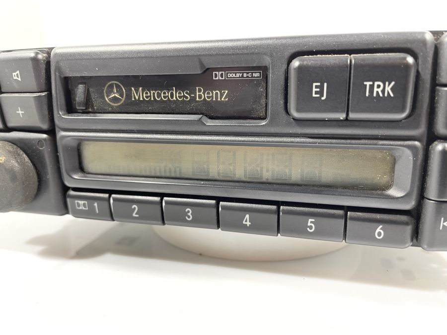 0038206086 | Mercedes SL500 | R129 FM AM Audio radio player