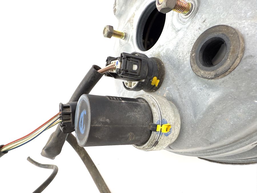 0054300930 0044304230 | Mercedes SL500 | R129 Brake booster