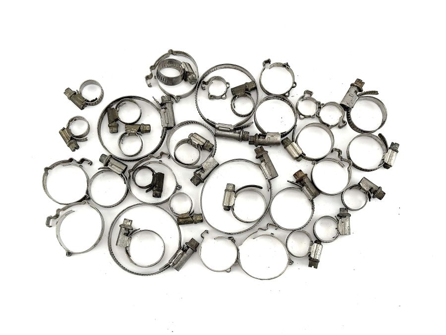 0069970690 0069974390 0069974290 | Mercedes SL500 | R129 Various types and sizes of tighteners