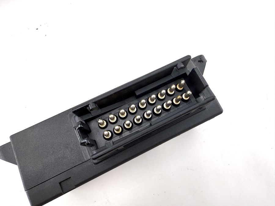 0105427517 1293200827 1408207426 | Mercedes SL500 | R129 Xenon headlight automatic correction set