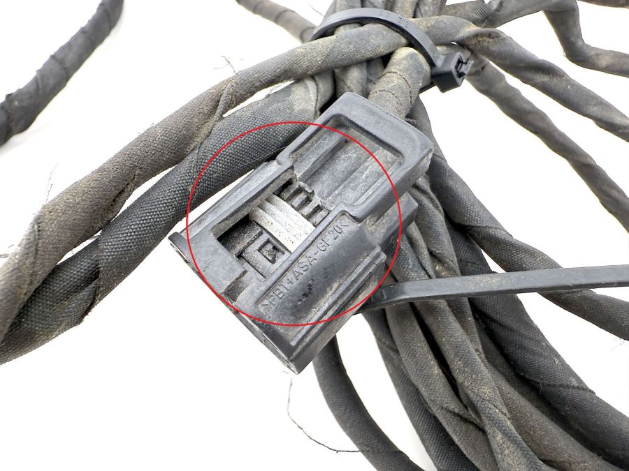 0105427517 1293200827 1408207426 | Mercedes SL500 | R129 Xenon headlight automatic correction set