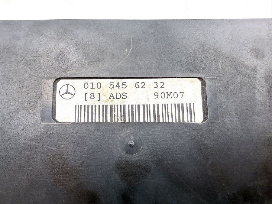 0105456232 1928401717 | Mercedes 300SL-24 | R129 ADS Active dampening suspension control unit