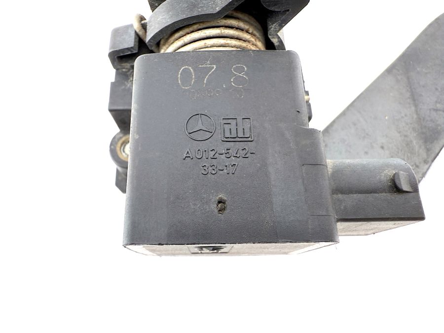 0125423317 | Mercedes SL500 | R129 Accelerator throttle position sensor