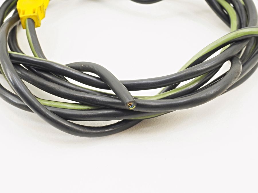 0135459928 | Mercedes SL500 | R129 Door safety wiring connector