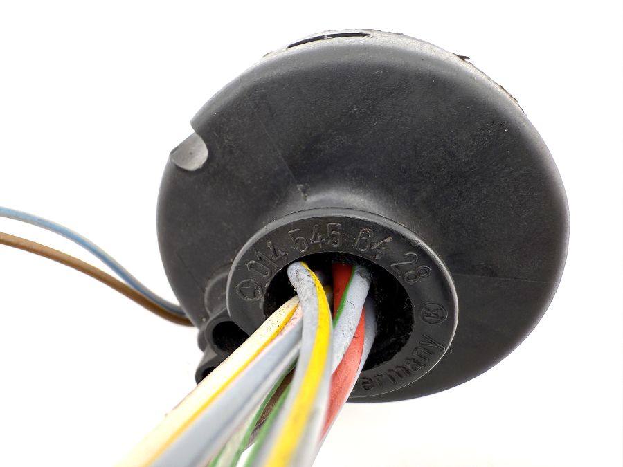 0145456428 0145456528 | Mercedes SL500 | R129 Light switch connector