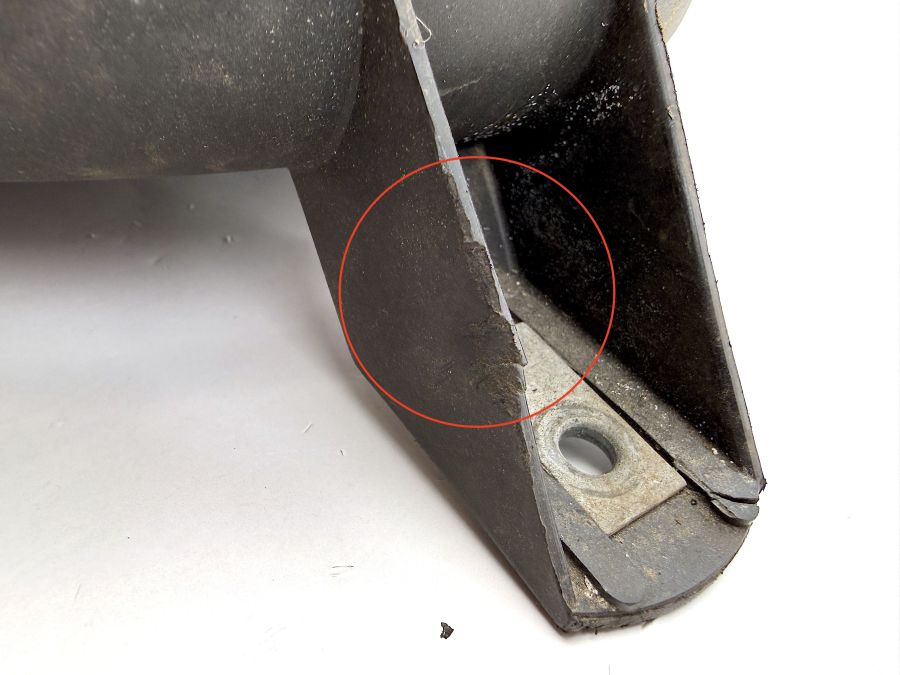 0160946602 | Mercedes 300SL-24 | R129 Engine air intake filter box