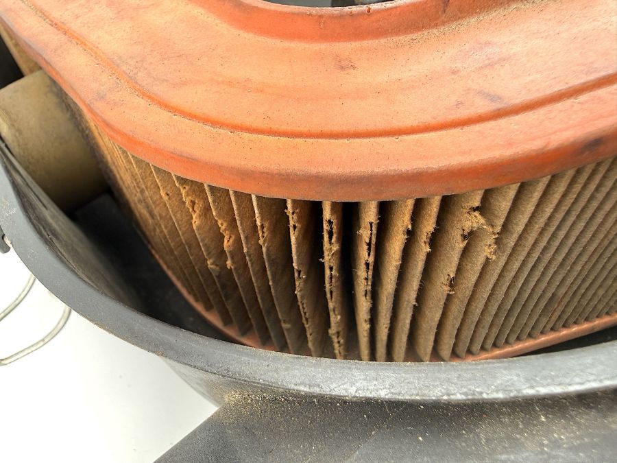 0160946602 | Mercedes 300SL-24 | R129 Engine air intake filter box