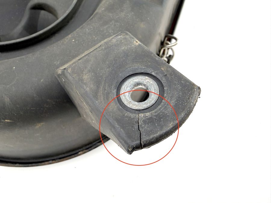 0160946602 | Mercedes 300SL-24 | R129 Engine air intake filter box