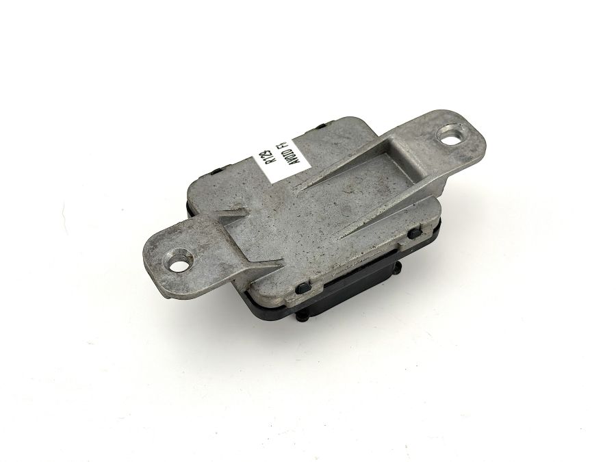 0165459632 | Mercedes SL500 | R129 Auxiliary fan control relay
