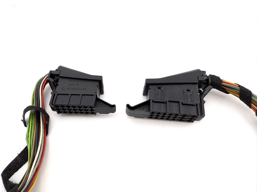 0175454228 0175454128 1298200926 | Mercedes SL500 | R129 Driver memory control unit wiring connector 0175454228 0175454128 1298200926 | Mercedes SL500 | R129 Driver memory control unit wiring connector