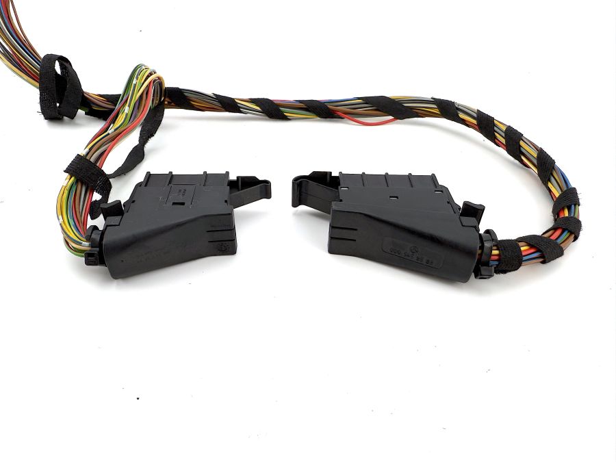 0175454228 0175454128 1298200926 | Mercedes SL500 | R129 Driver memory control unit wiring connector 0175454228 0175454128 1298200926 | Mercedes SL500 | R129 Driver memory control unit wiring connector