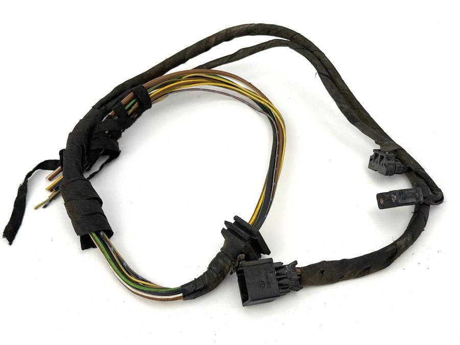 0225454528 0115457128 | Mercedes SL500 | R129 Windshield wiper motor wiring connector 0225454528 0115457128 | Mercedes SL500 | R129 Windshield wiper motor wiring connector