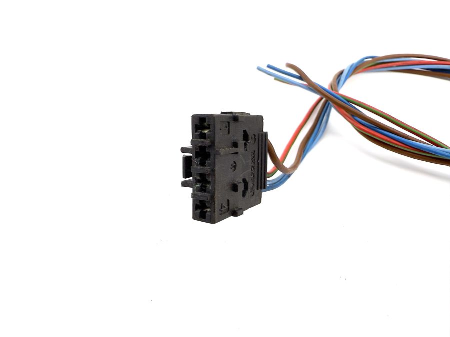 0265458728 | Mercedes SL500 | R129 Antenna wiring connector