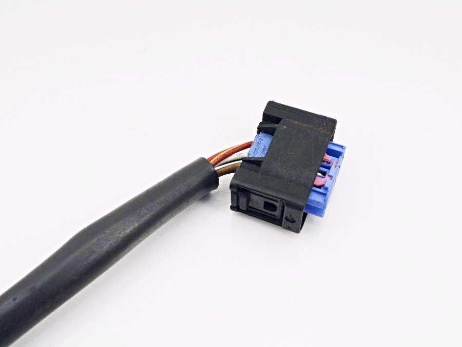 0275457232C 1295451747C | Mercedes SL500 | R129 Brake assist control module wiring connector
