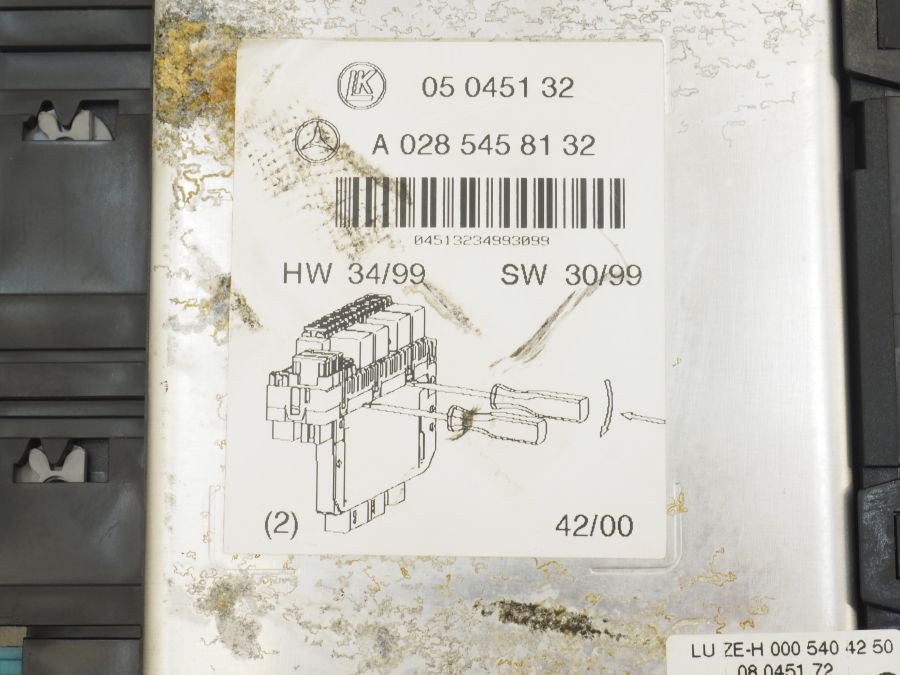 0285458132 0025452201 | Mercedes S500 | W220 Body fuse box control module