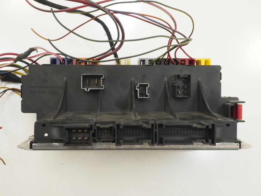 0285459832 0025452001 | Mercedes S500 | W220 Body fuse box control module