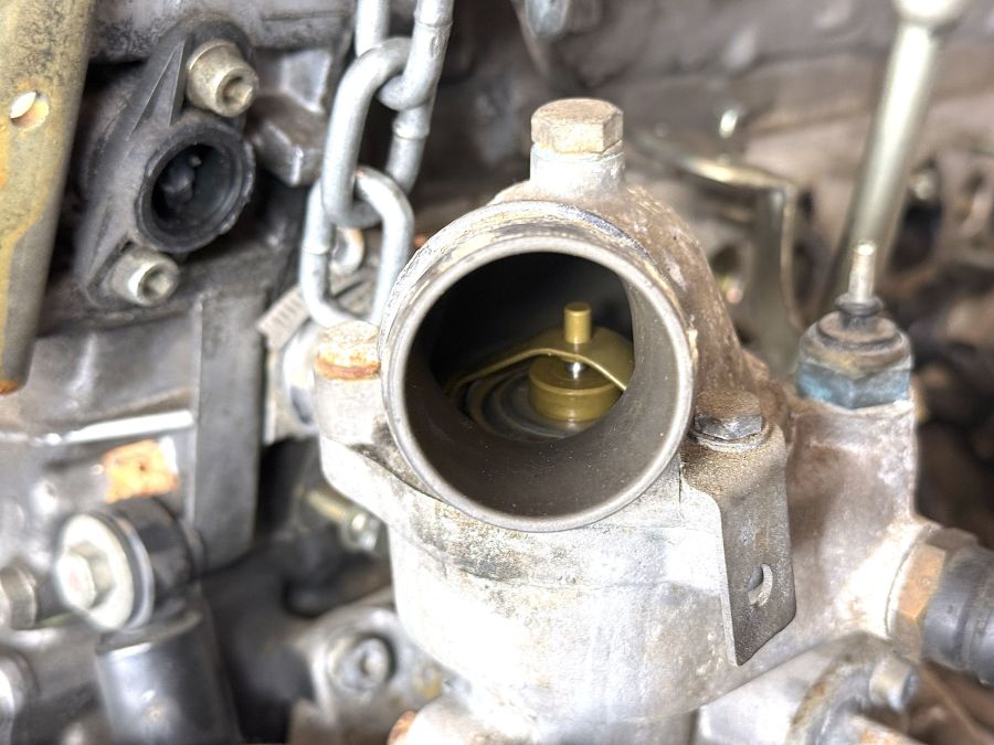 1040103998 | Mercedes 300SL-24 | R129 M104.981 Engine