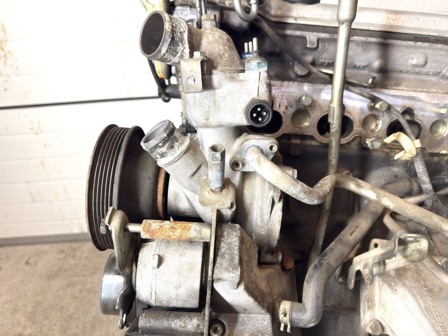 1040103998 | Mercedes 300SL-24 | R129 M104.981 Engine