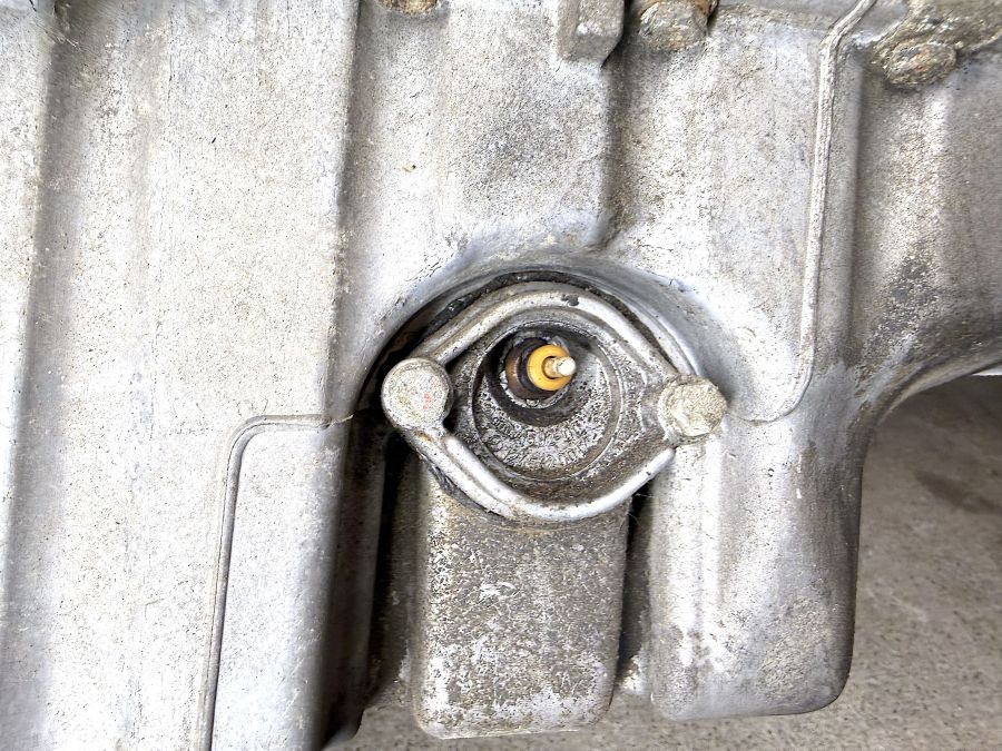 1040103998 | Mercedes 300SL-24 | R129 M104.981 Engine